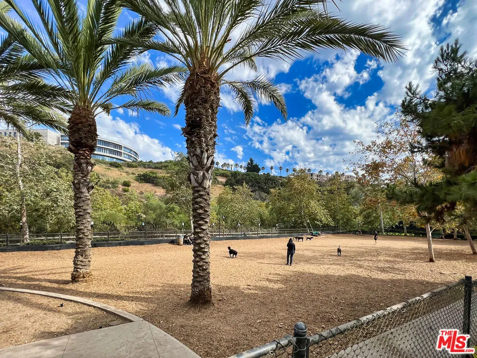 12912 Discovery Playa Vista, CA 90094