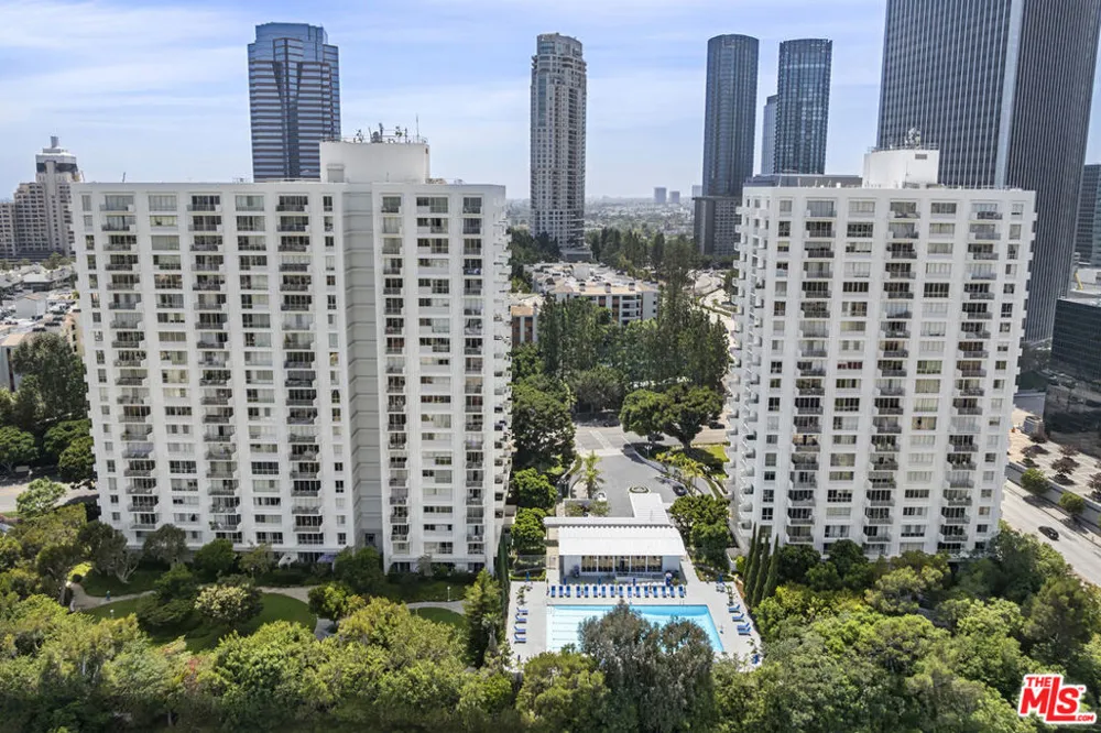 2160 Century Parkway #702 Los Angeles, CA 90067