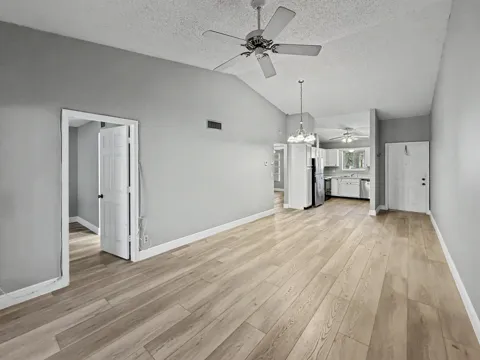 330 Palmwood Place #210