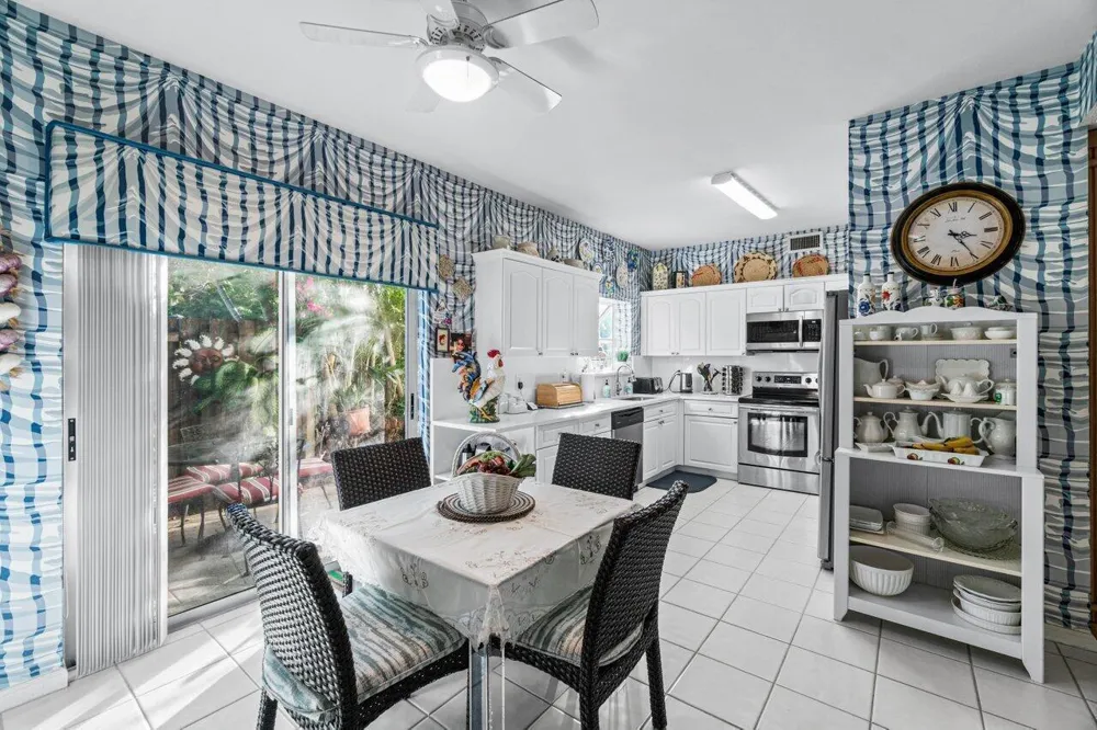11706 Briarwood Circle #1 Boynton Beach, FL 33437