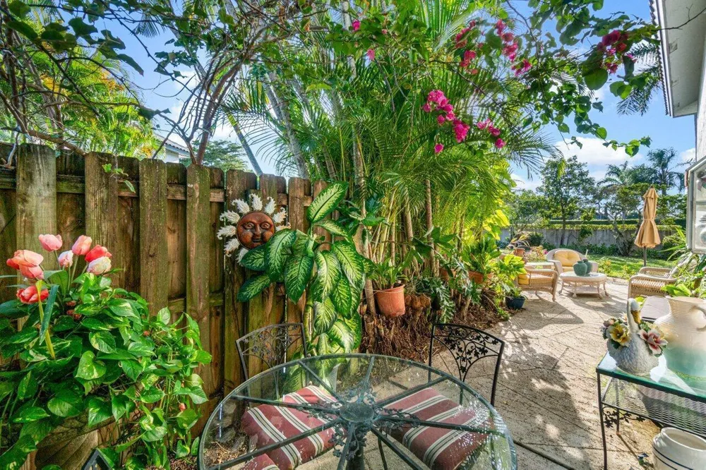 11706 Briarwood Circle #1 Boynton Beach, FL 33437