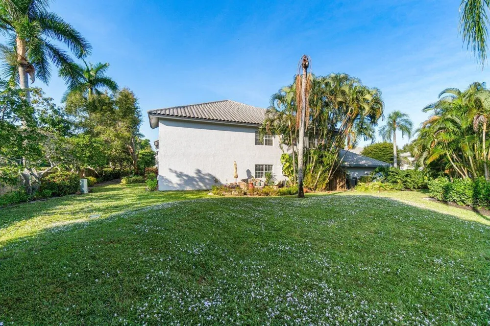 11706 Briarwood Circle #1 Boynton Beach, FL 33437