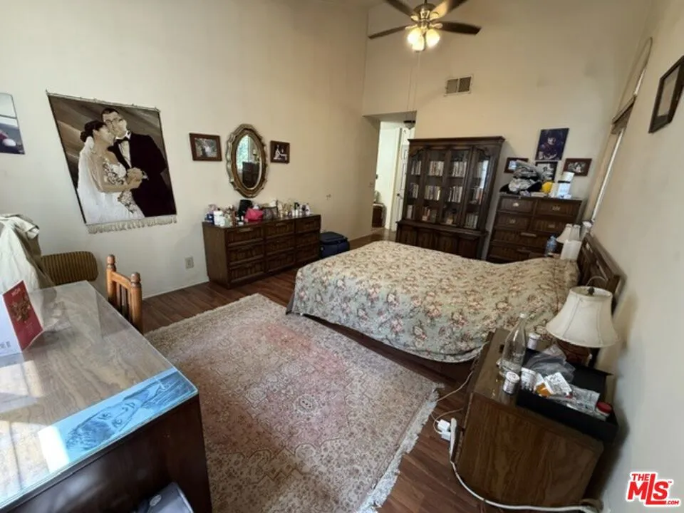 19928 Chase Street #27 Los Angeles, CA 91306