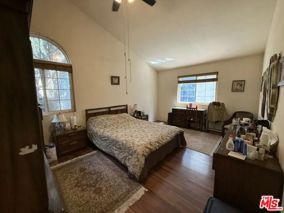 19928 Chase Street #27 Los Angeles, CA 91306