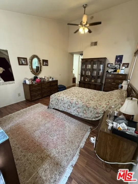 19928 Chase Street #27 Los Angeles, CA 91306