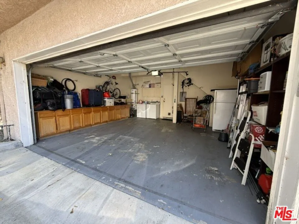 19928 Chase Street #27 Los Angeles, CA 91306