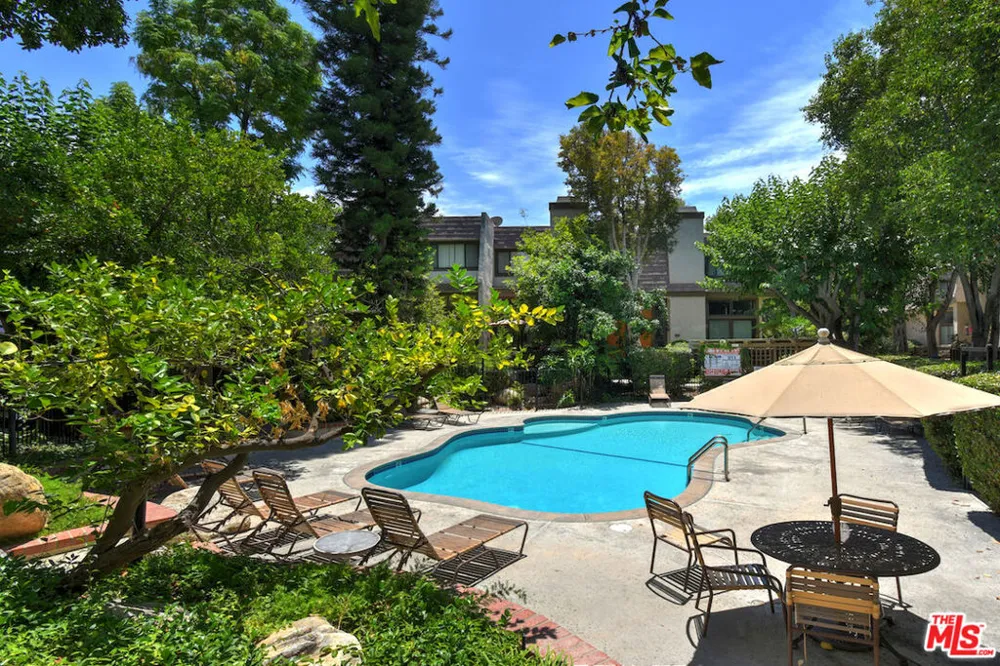 9000 Vanalden Avenue #123 Northridge, CA 91324