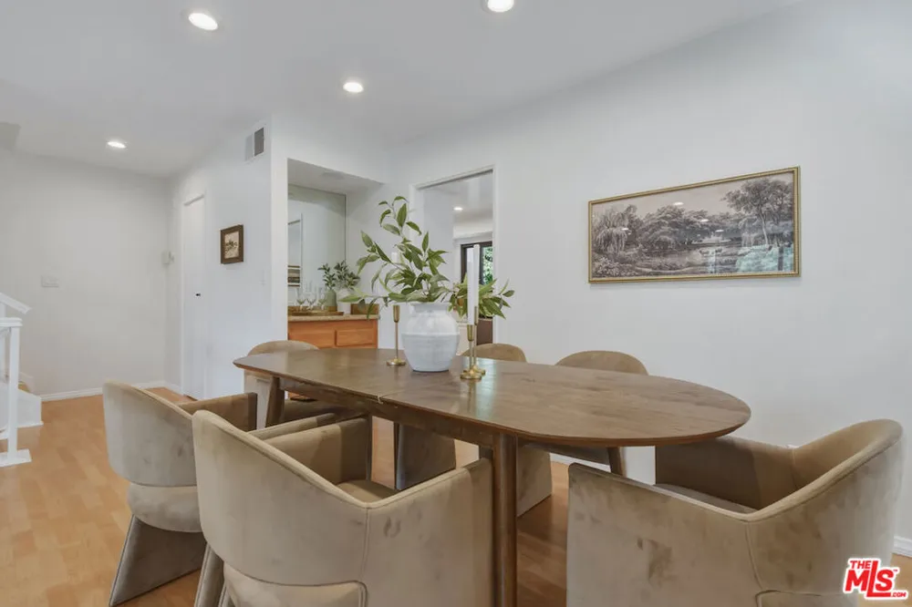 9000 Vanalden Avenue #123 Northridge, CA 91324