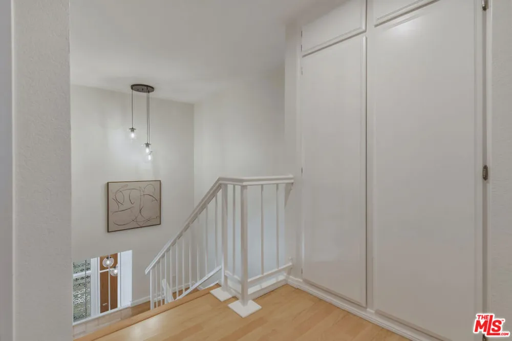 9000 Vanalden Avenue #123 Northridge, CA 91324