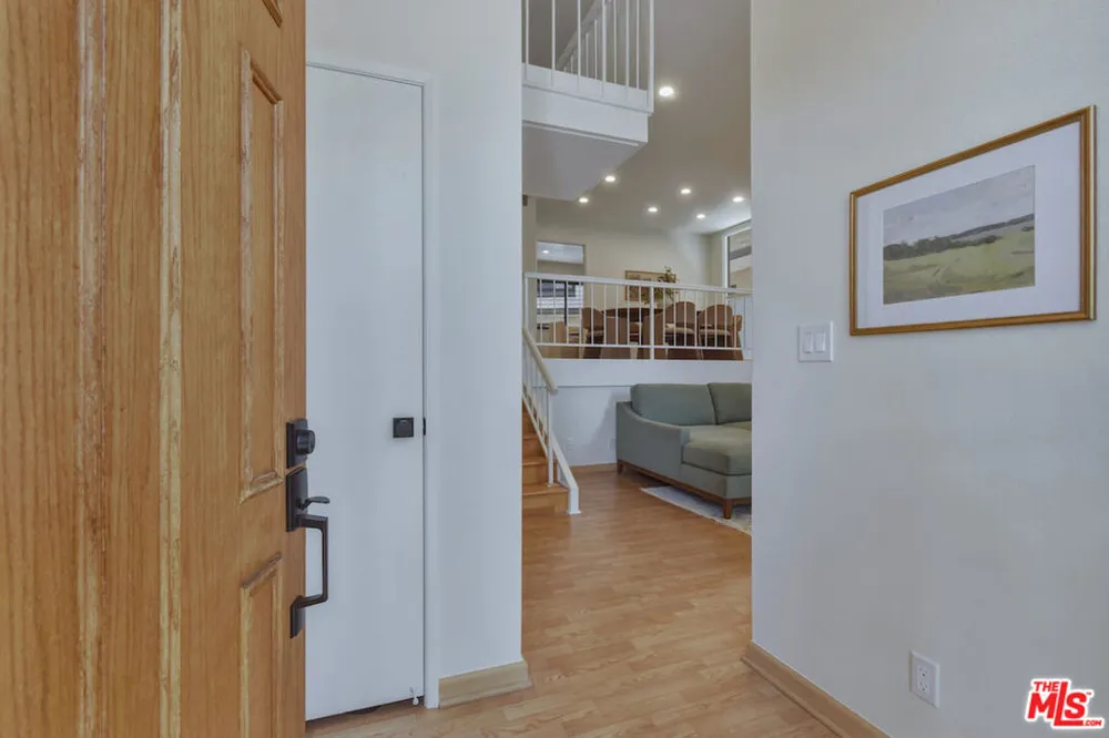 9000 Vanalden Avenue #123 Northridge, CA 91324