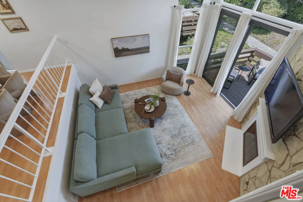 9000 Vanalden Avenue #123 Northridge, CA 91324