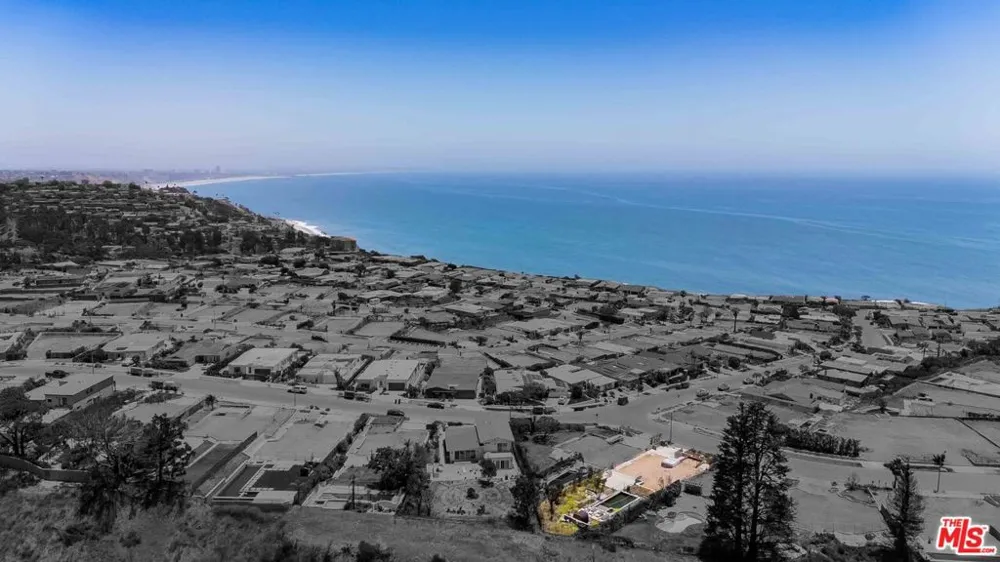 18301 Clifftop Way Malibu, CA 90265