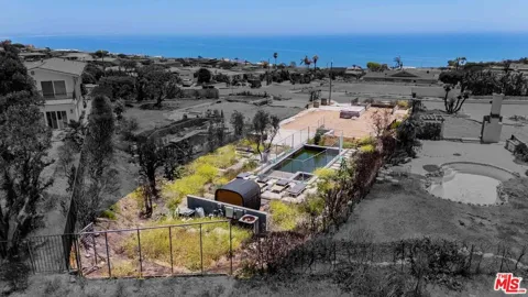 18301 Clifftop Way