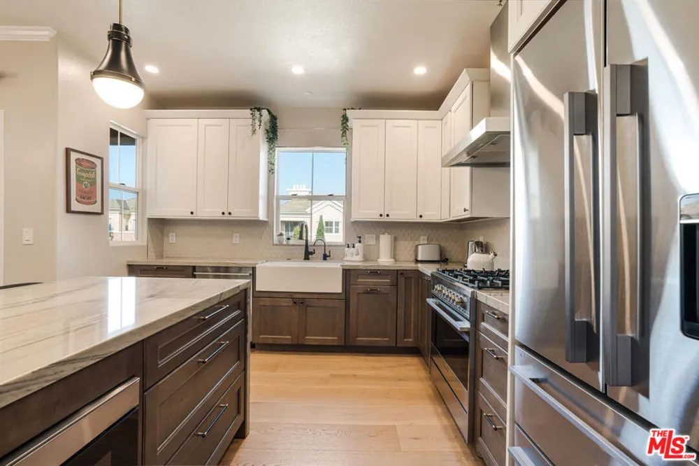 13080 Pacific Promenade #407 Playa Vista, CA 90094
