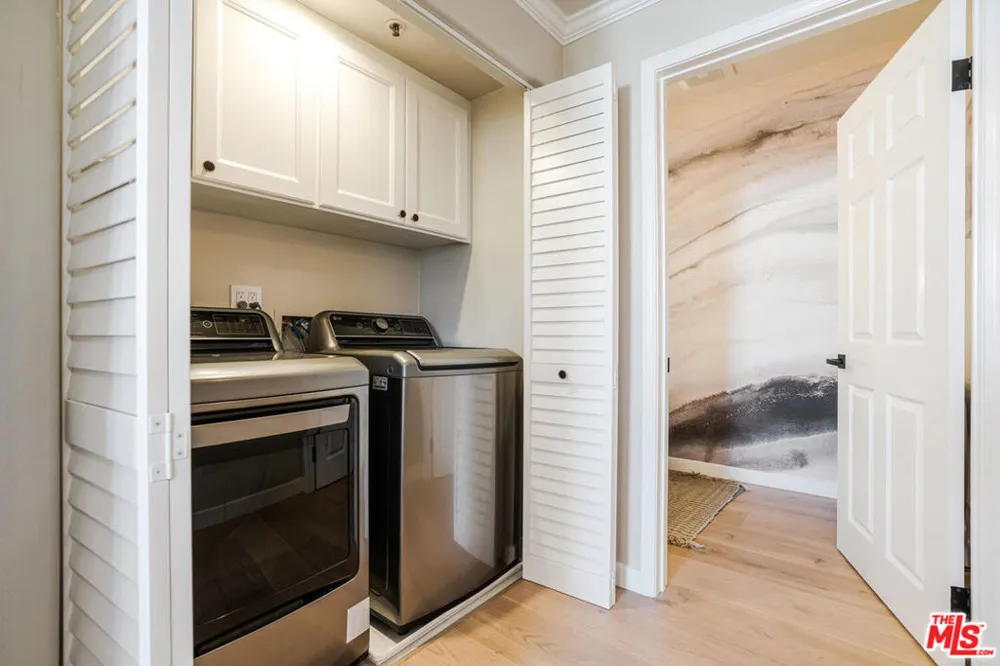 13080 Pacific Promenade #407 Playa Vista, CA 90094
