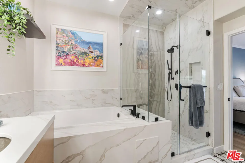 13080 Pacific Promenade #407 Playa Vista, CA 90094