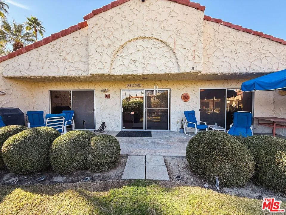 1833 S Araby Drive #11 Palm Springs, CA 92264