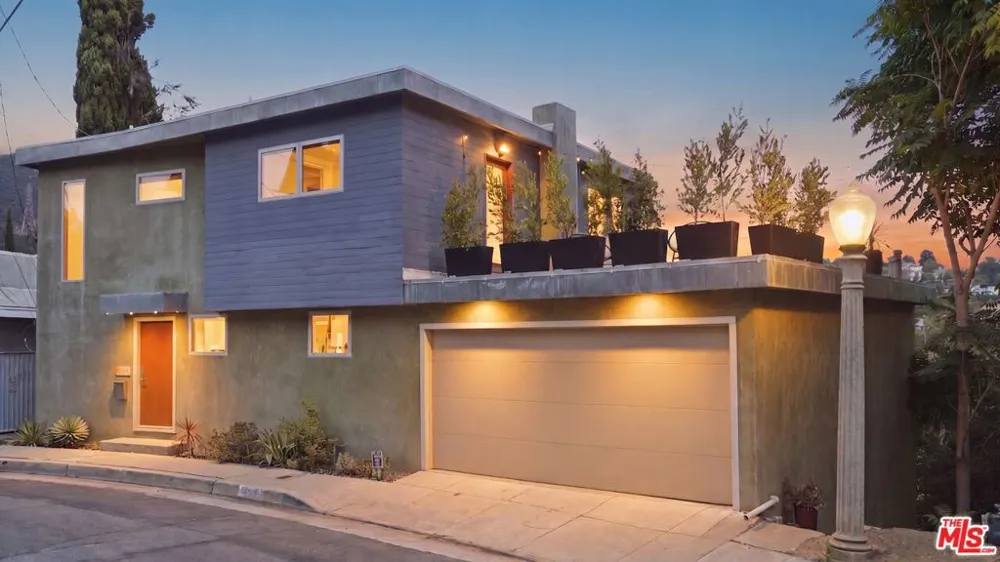 3234 Hillock Drive Los Angeles, CA 90068
