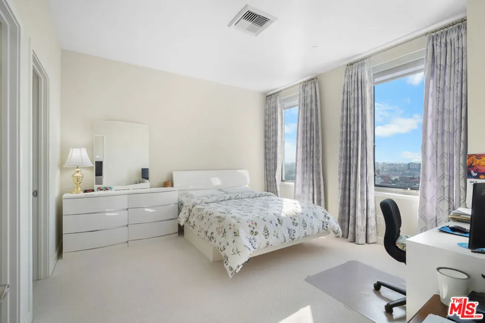 3810 Wilshire Boulevard #712 Los Angeles, CA 90010