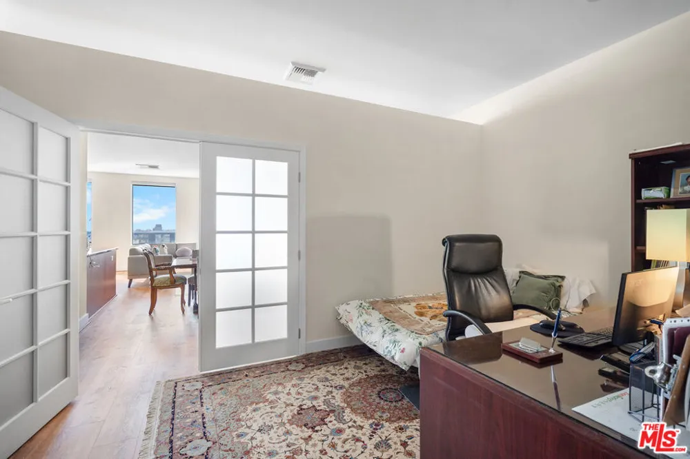 3810 Wilshire Boulevard #712 Los Angeles, CA 90010