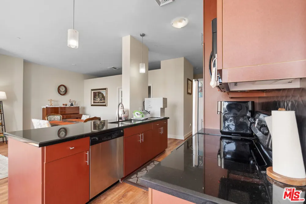 3810 Wilshire Boulevard #712 Los Angeles, CA 90010