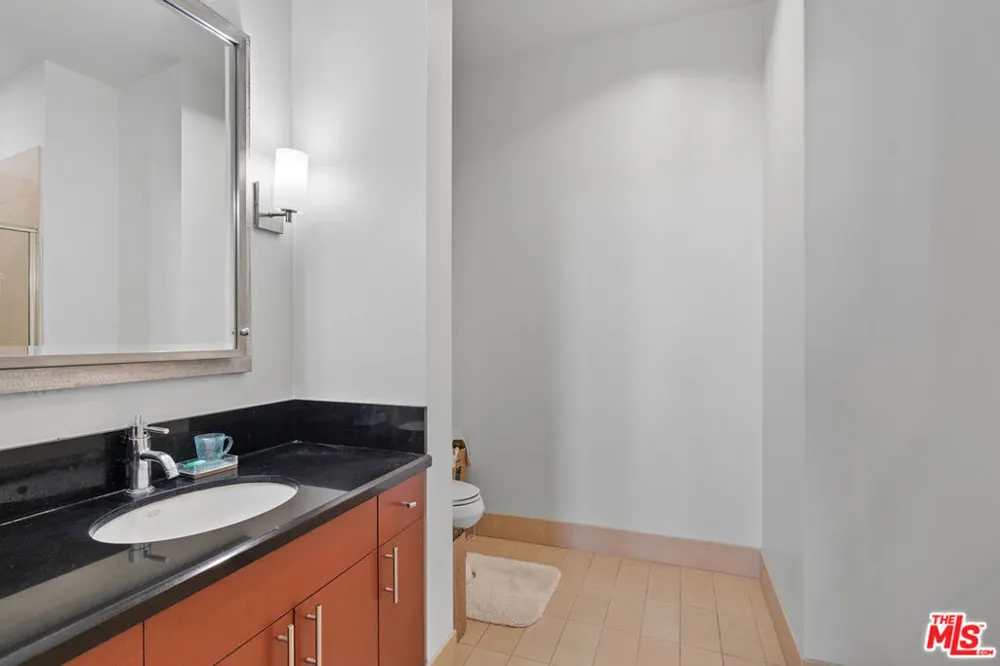 3810 Wilshire Boulevard #712 Los Angeles, CA 90010