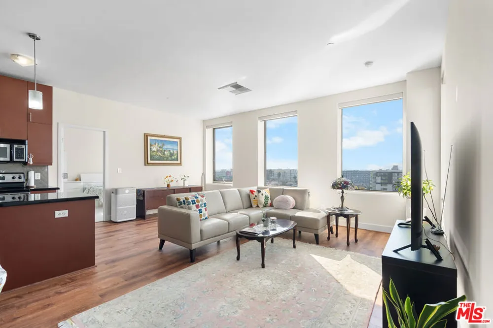 3810 Wilshire Boulevard #712 Los Angeles, CA 90010