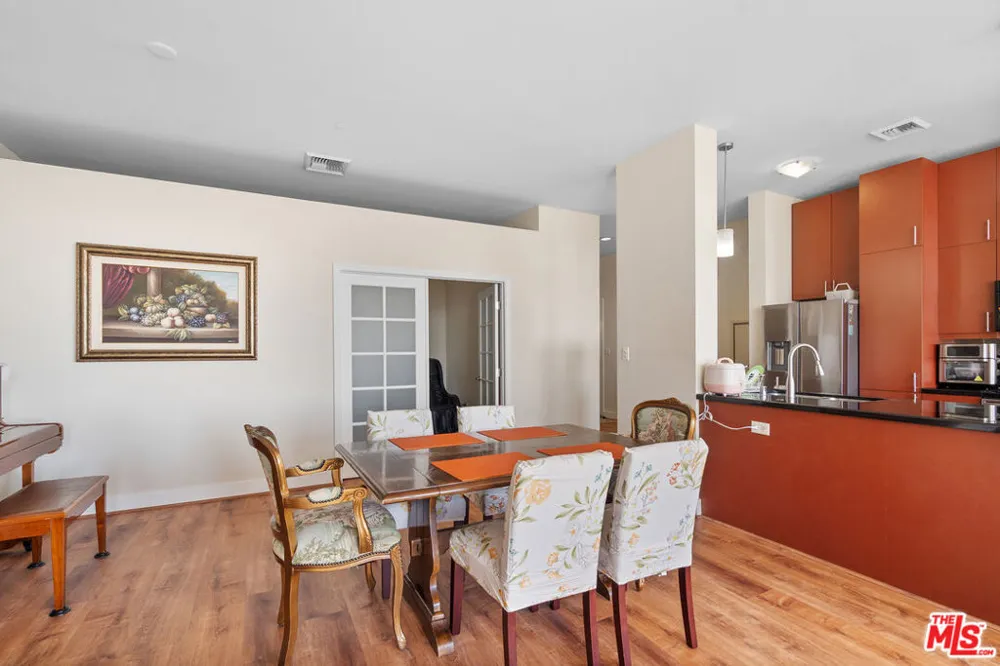 3810 Wilshire Boulevard #712 Los Angeles, CA 90010