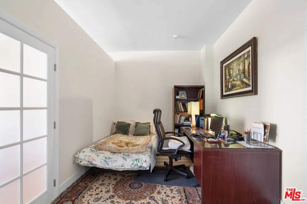 3810 Wilshire Boulevard #712 Los Angeles, CA 90010