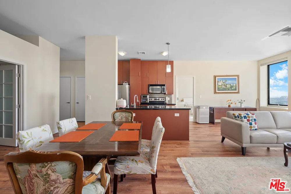 3810 Wilshire Boulevard #712 Los Angeles, CA 90010