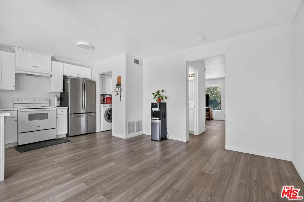 2680 La Paloma Circle Thousand Oaks, CA 91360