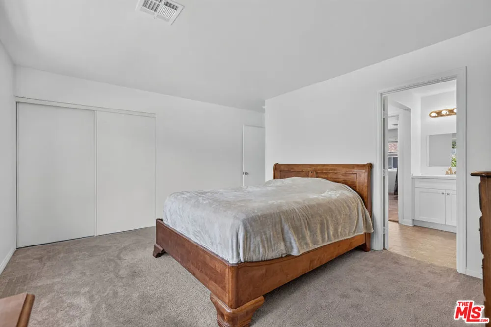 2680 La Paloma Circle Thousand Oaks, CA 91360