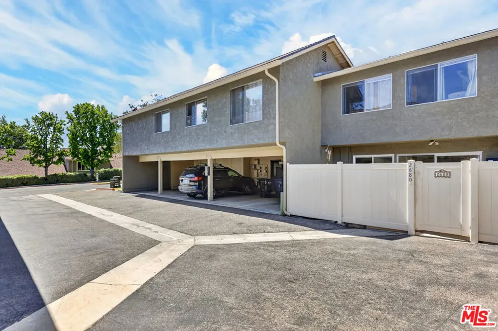 2680 La Paloma Circle Thousand Oaks, CA 91360