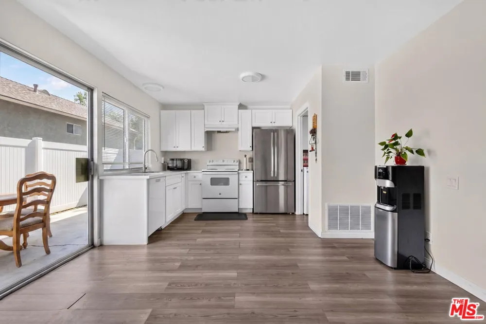 2680 La Paloma Circle Thousand Oaks, CA 91360