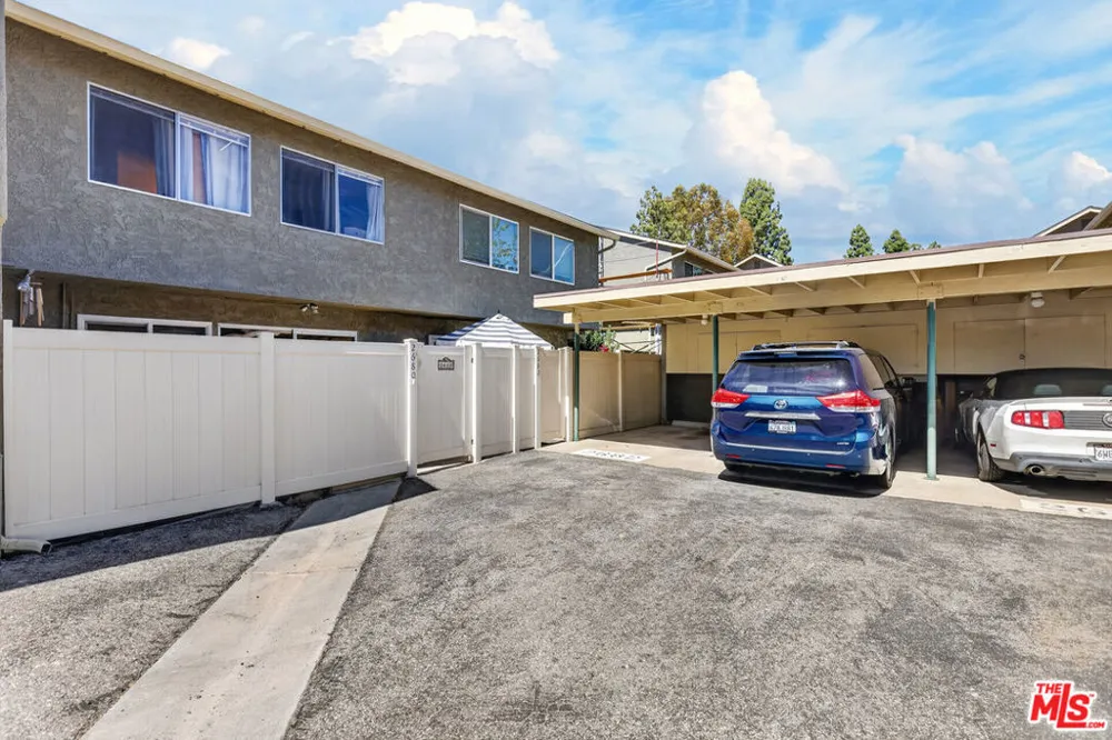 2680 La Paloma Circle Thousand Oaks, CA 91360