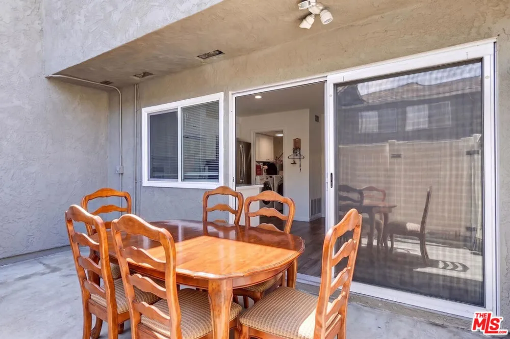 2680 La Paloma Circle Thousand Oaks, CA 91360