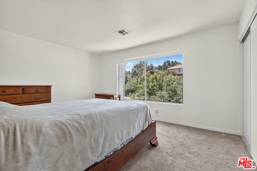 2680 La Paloma Circle Thousand Oaks, CA 91360
