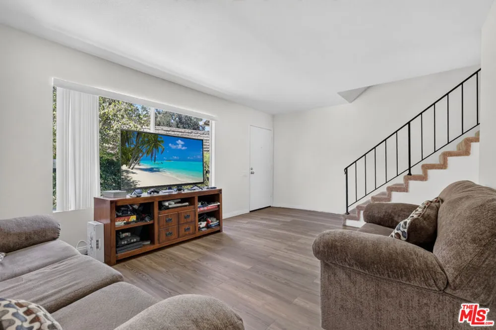 2680 La Paloma Circle Thousand Oaks, CA 91360