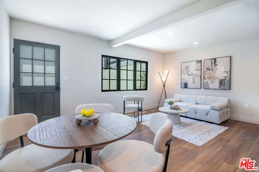 6417 Lindenhurst Avenue Los Angeles, CA 90048