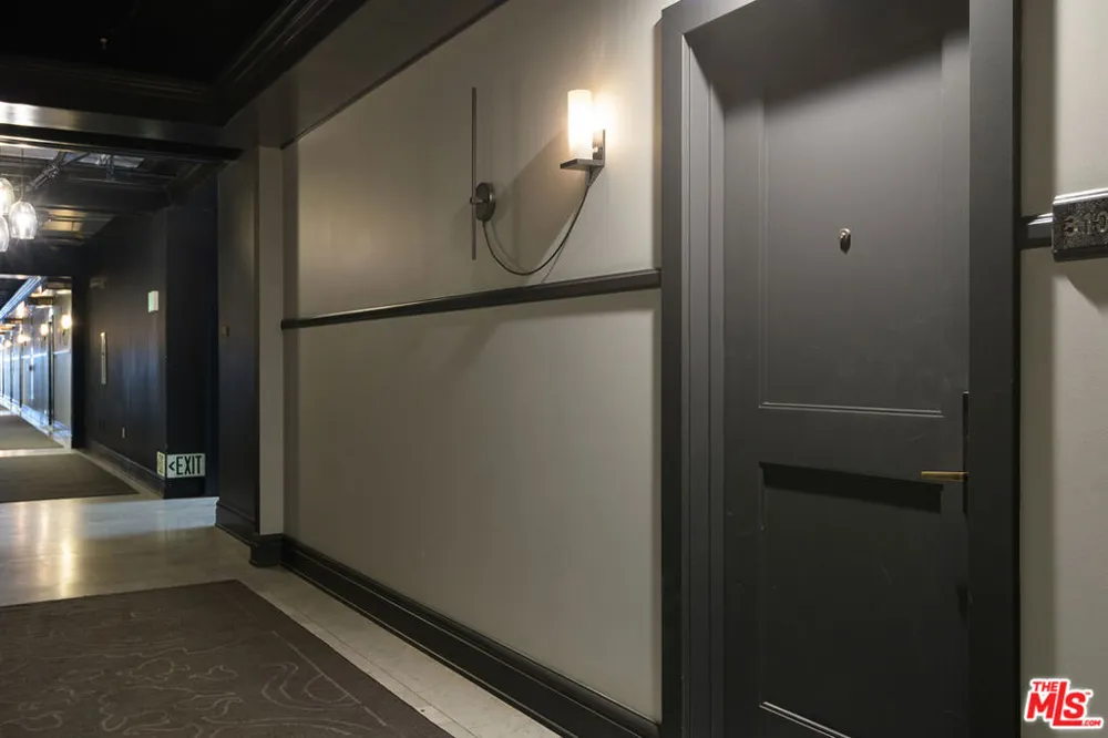 460 S Spring Street #810 Los Angeles, CA 90013