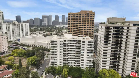 10433 Wilshire Boulevard #808