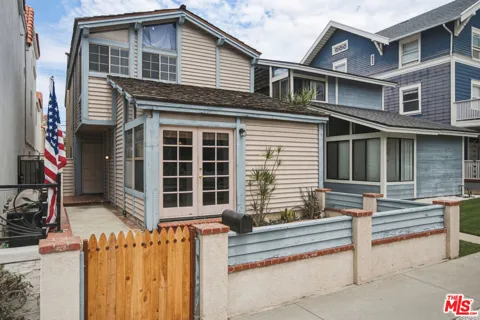 417 8th Street