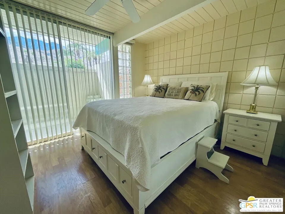 1111 E Palm Canyon Drive #347 Palm Springs, CA 92264