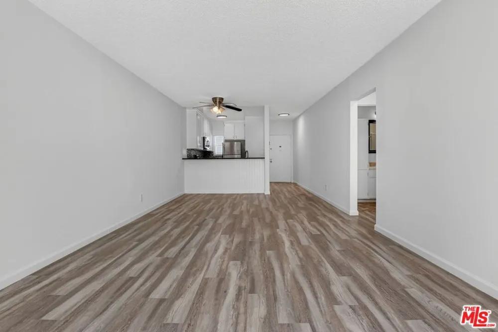 311 Montana Avenue #302 Santa Monica, CA 90403