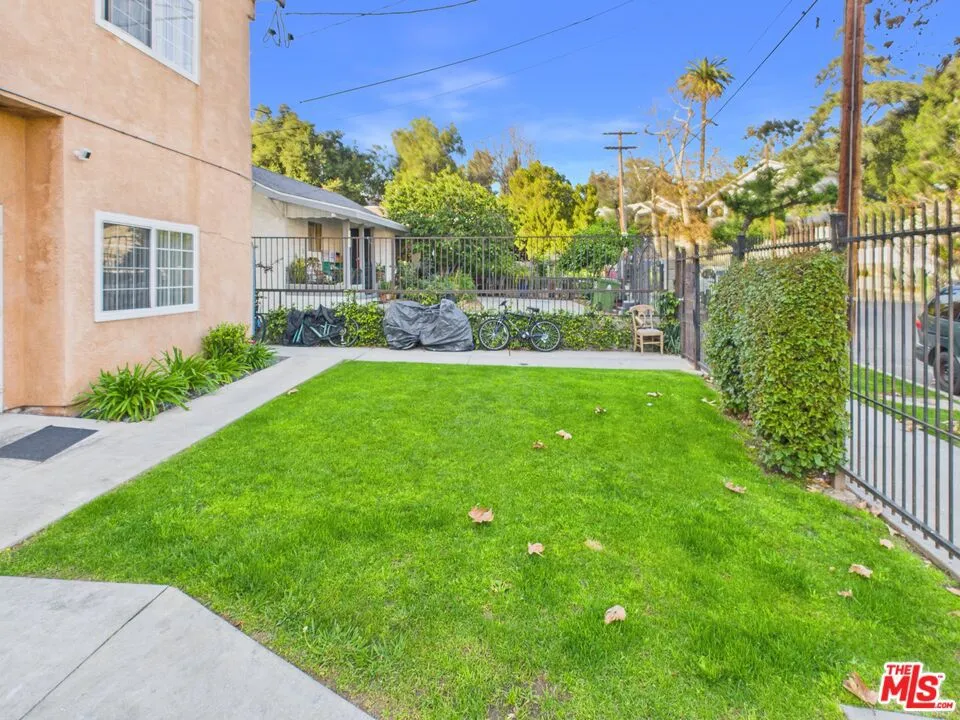 236 S. Ave 55 #C Los Angeles, CA 90042