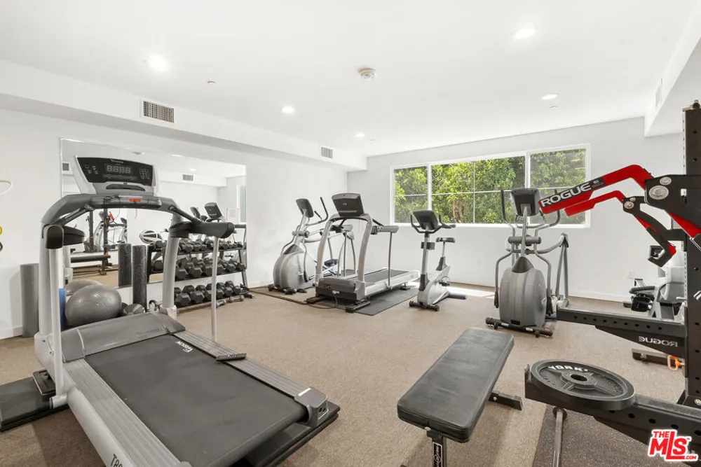 4240 Laurel Canyon Boulevard #105 Studio City, CA 91604