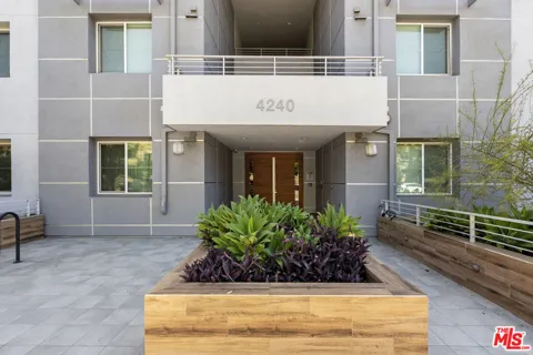4240 Laurel Canyon Boulevard #105