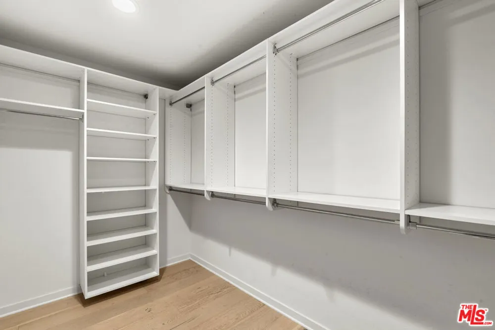 4240 Laurel Canyon Boulevard #105 Studio City, CA 91604