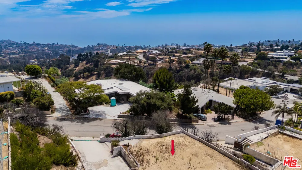 1131 Tellem Drive Pacific Palisades, CA 90272