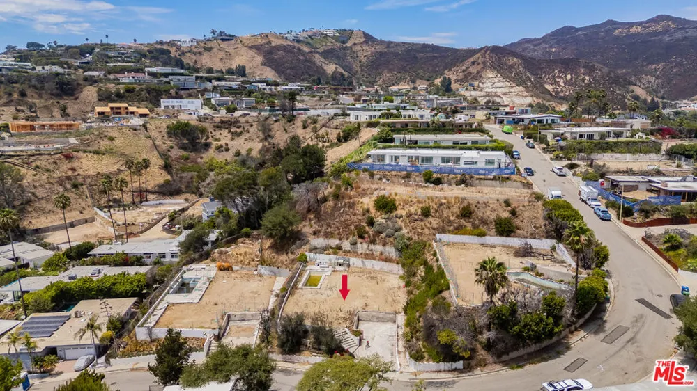 1131 Tellem Drive Pacific Palisades, CA 90272